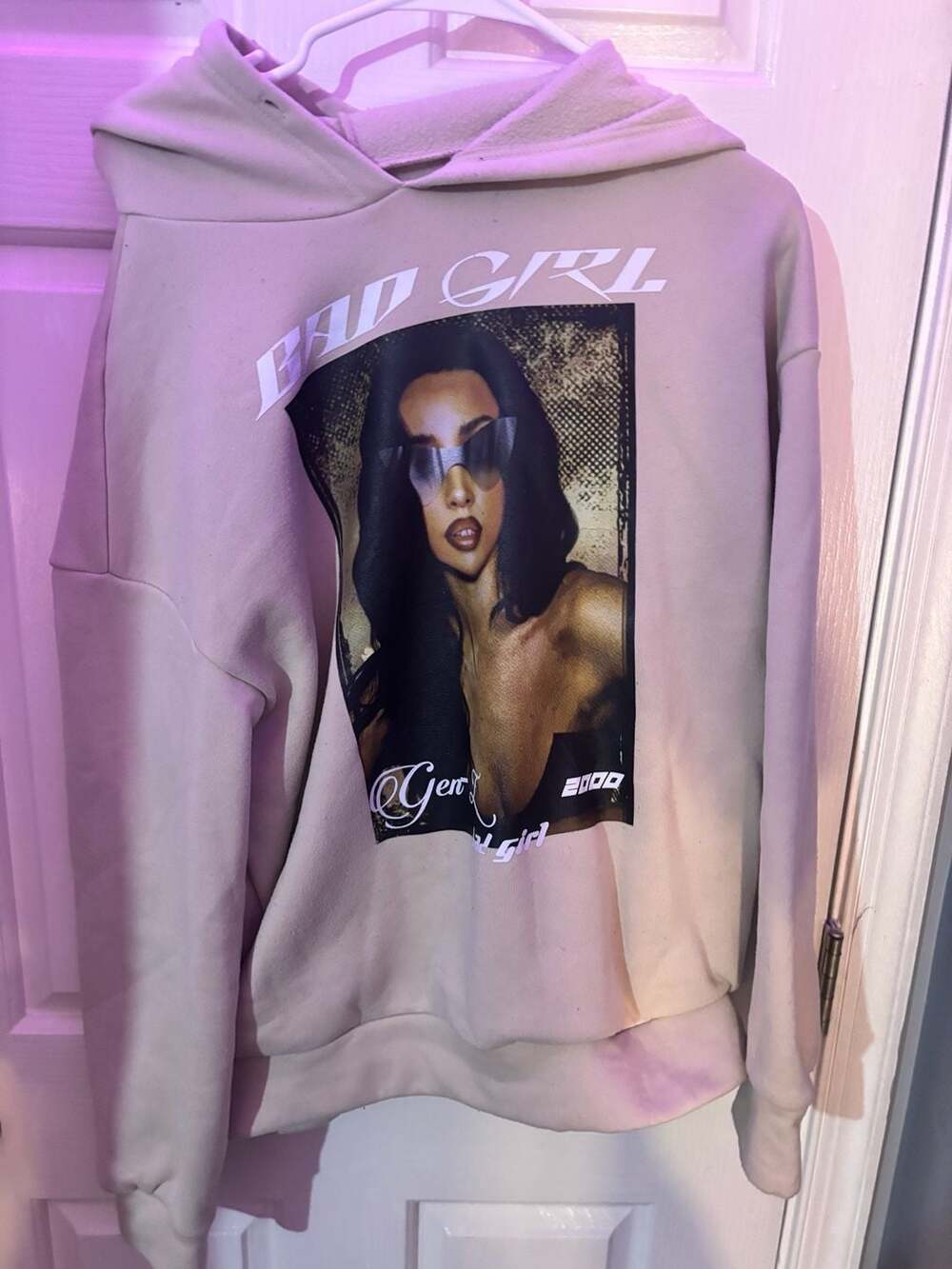 SHEIN Bad Girl Gen 2000 Graphic Print Pullover Hoodie Medium